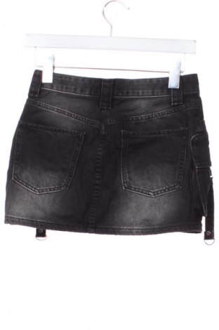 Sukně Bershka, Velikost XS, Barva Černá, Cena  369,00 Kč