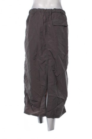 Φούστα Bershka, Μέγεθος M, Χρώμα Γκρί, Τιμή 11,76 €