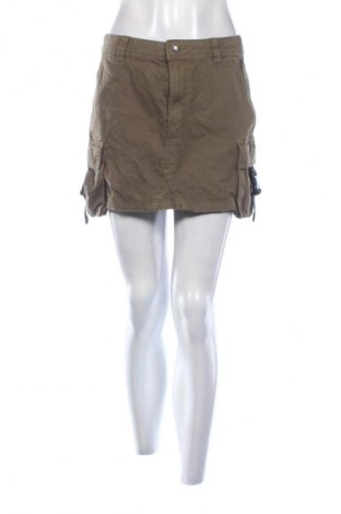 Φούστα Bershka, Μέγεθος M, Χρώμα Πράσινο, Τιμή 10,00 €