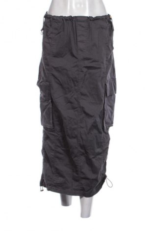 Spódnica Bershka, Rozmiar S, Kolor Szary, Cena 52,87 zł