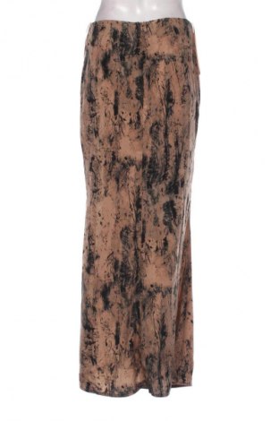 Пола Boohoo, Размер S, Цвят Многоцветен, Цена 42,75 лв.