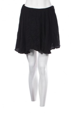 Пола Celestino, Размер M, Цвят Черен, Цена 19,55 лв.