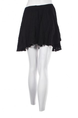 Пола Celestino, Размер M, Цвят Черен, Цена 19,55 лв.