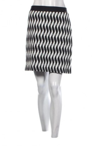 Пола Cinque, Размер M, Цвят Многоцветен, Цена 21,99 лв.