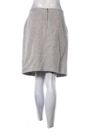 Пола Comma,, Размер XL, Цвят Сив, Цена 79,99 лв.