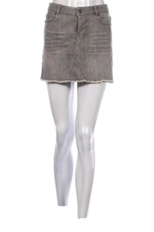 Sukně Converse, Velikost M, Barva Šedá, Cena  696,00 Kč