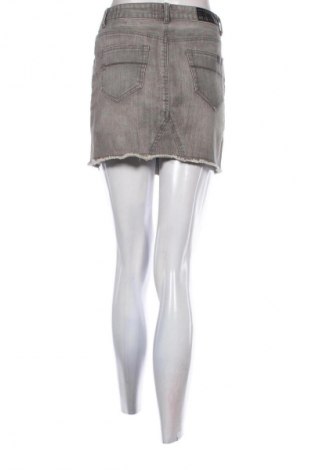 Sukně Converse, Velikost M, Barva Šedá, Cena  696,00 Kč