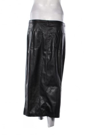 Пола Esmara, Размер M, Цвят Черен, Цена 35,19 лв.