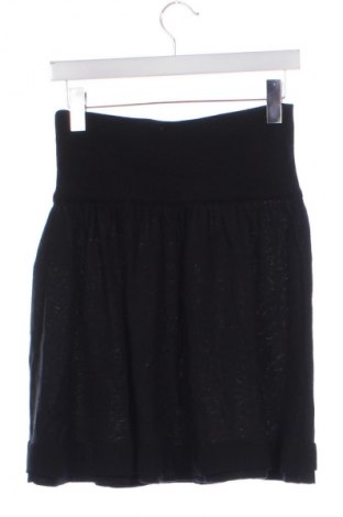 Пола Esprit, Размер S, Цвят Черен, Цена 19,99 лв.