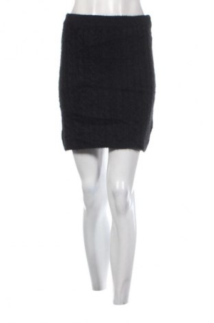 Spódnica Factorie, Rozmiar M, Kolor Czarny, Cena 68,99 zł