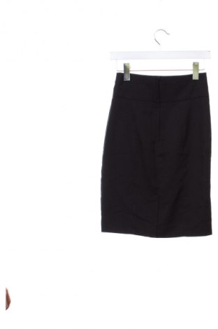 Sukně H&M, Velikost XS, Barva Černá, Cena  199,00 Kč