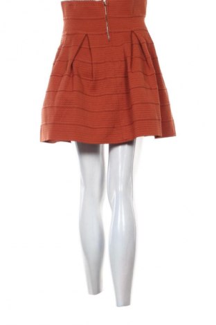 Пола H&M, Размер M, Цвят Кафяв, Цена 19,00 лв.