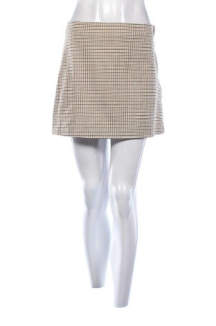 Пола H&M, Размер M, Цвят Многоцветен, Цена 12,99 лв.