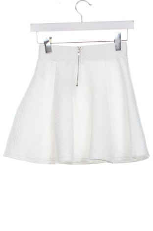 Пола H&M Divided, Размер XXS, Цвят Бял, Цена 19,55 лв.