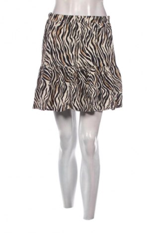 Fustă LC Waikiki, Mărime M, Culoare Multicolor, Preț 50,00 Lei