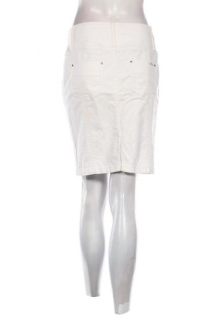 Fustă Lee Cooper, Mărime M, Culoare Alb, Preț 70,99 Lei