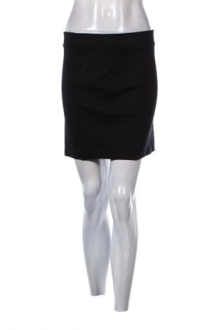 Sukně Marks & Spencer, Velikost M, Barva Černá, Cena  342,00 Kč