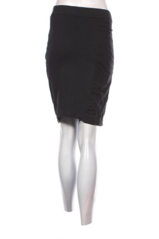 Пола Negative, Размер S, Цвят Черен, Цена 19,00 лв.