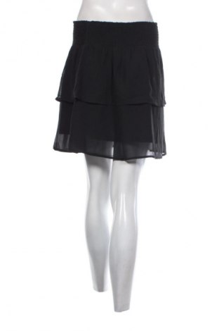 Sukně ONLY, Velikost M, Barva Černá, Cena  699,00 Kč