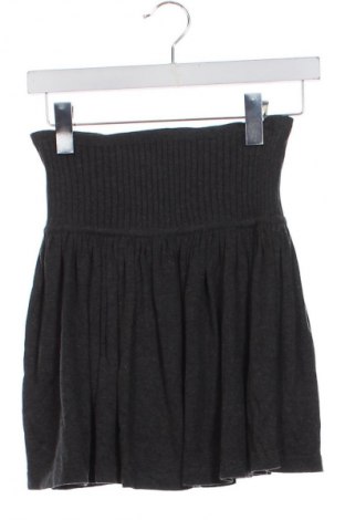 Spódnica Pimkie, Rozmiar XS, Kolor Szary, Cena 71,26 zł