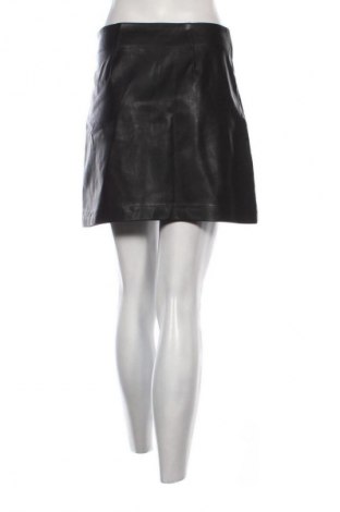 Sukně Reserved, Velikost M, Barva Černá, Cena  368,00 Kč