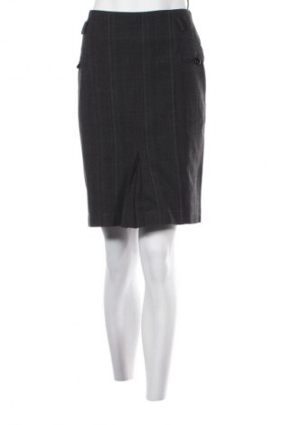 Пола Santana, Размер M, Цвят Многоцветен, Цена 19,00 лв.