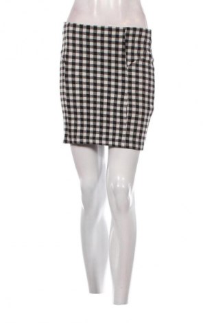 Sukňa Stradivarius, Veľkosť M, Farba Viacfarebná, Cena  6,95 €