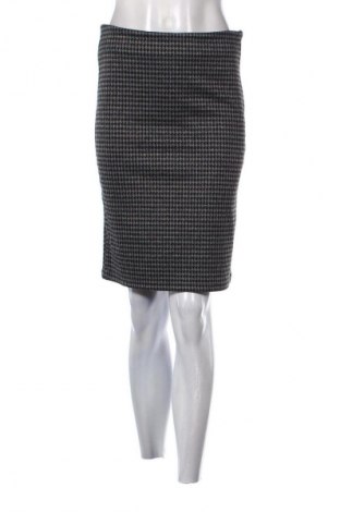 Пола Timeout, Размер M, Цвят Многоцветен, Цена 19,24 лв.