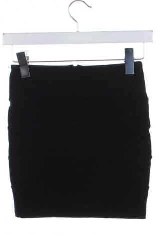 Sukně Topshop, Velikost XS, Barva Černá, Cena  519,00 Kč