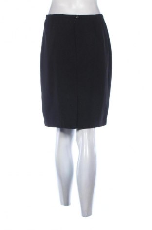 Пола Unbranded, Размер S, Цвят Черен, Цена 12,99 лв.