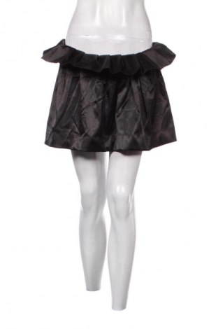 Пола Unbranded, Размер S, Цвят Черен, Цена 19,00 лв.