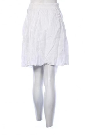 Пола Unbranded, Размер XL, Цвят Бял, Цена 19,00 лв.