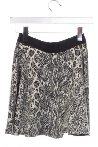 Пола Unbranded, Размер XS, Цвят Многоцветен, Цена 19,00 лв.