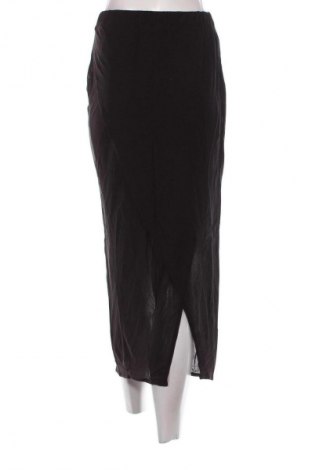 Пола Unbranded, Размер M, Цвят Черен, Цена 19,99 лв.