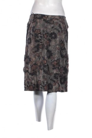 Пола Unbranded, Размер M, Цвят Многоцветен, Цена 35,19 лв.