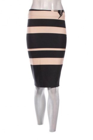 Пола Unbranded, Размер S, Цвят Многоцветен, Цена 12,99 лв.