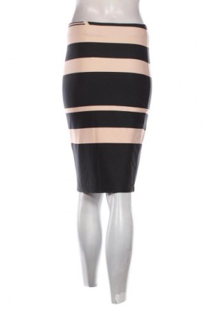 Пола Unbranded, Размер S, Цвят Многоцветен, Цена 12,99 лв.