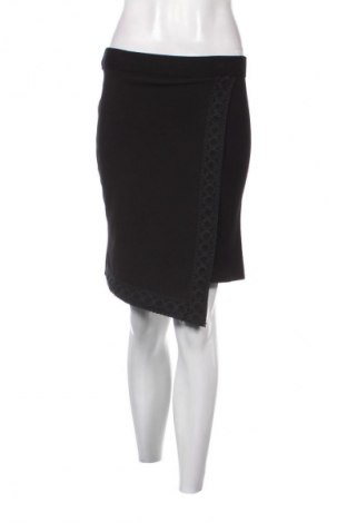 Пола Unbranded, Размер S, Цвят Черен, Цена 19,00 лв.