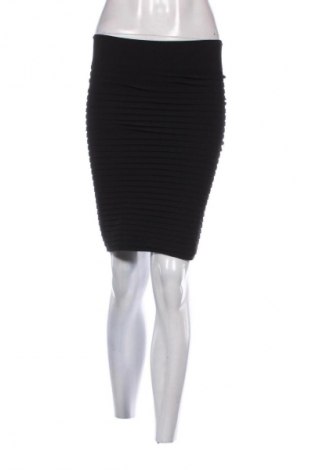 Пола Unbranded, Размер M, Цвят Черен, Цена 19,55 лв.