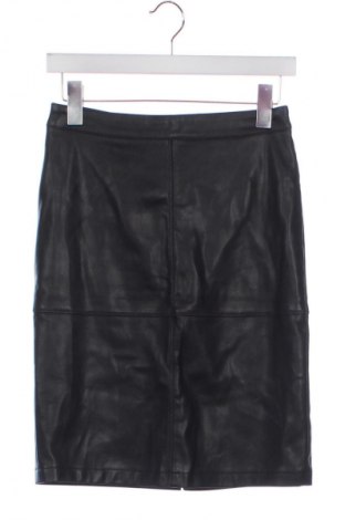 Пола VILA, Размер XS, Цвят Черен, Цена 13,05 лв.