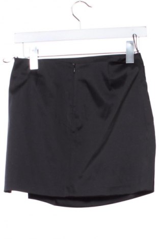 Пола Zara, Размер S, Цвят Черен, Цена 45,00 лв.