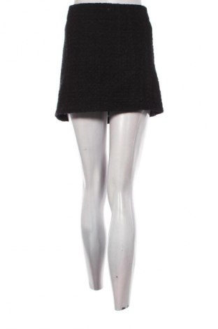 Пола Zara, Размер L, Цвят Черен, Цена 13,99 лв.