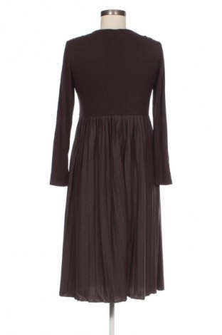Šaty  4me, Velikost M, Barva Hnědá, Cena  367,00 Kč