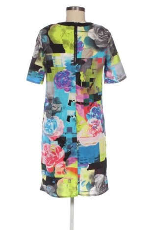 Рокля ASOS, Размер S, Цвят Многоцветен, Цена 48,00 лв.