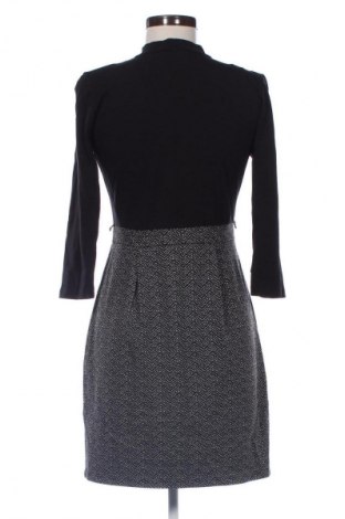 Рокля About You, Размер M, Цвят Многоцветен, Цена 27,00 лв.