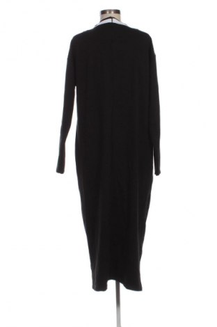 Rochie Adrom, Mărime XXL, Culoare Negru, Preț 121,05 Lei