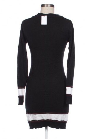 Sukienka Ajc, Rozmiar S, Kolor Czarny, Cena 123,99 zł