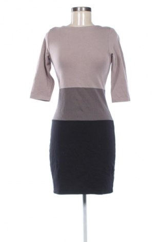 Sukienka Alba Moda, Rozmiar M, Kolor Kolorowy, Cena 66,76 zł