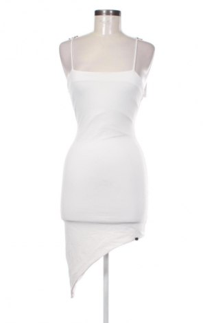 Рокля Alessa, Размер S, Цвят Бял, Цена 37,99 лв.