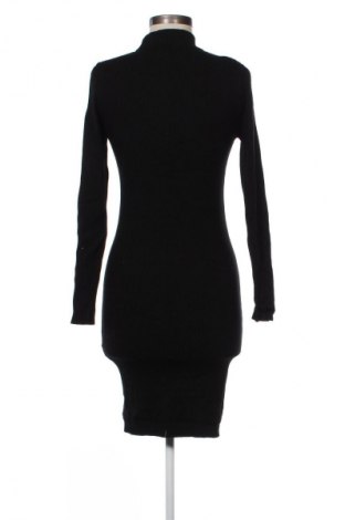 Рокля Amisu, Размер M, Цвят Черен, Цена 12,99 лв.